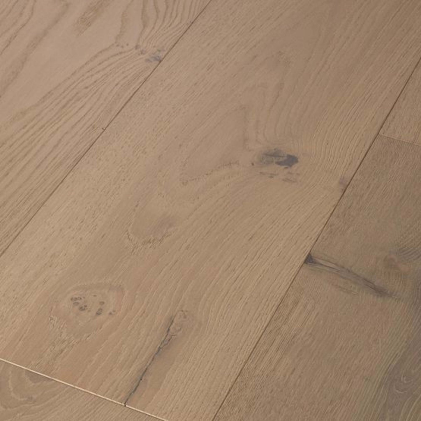 Heritage House in Langdon Court Hardwood