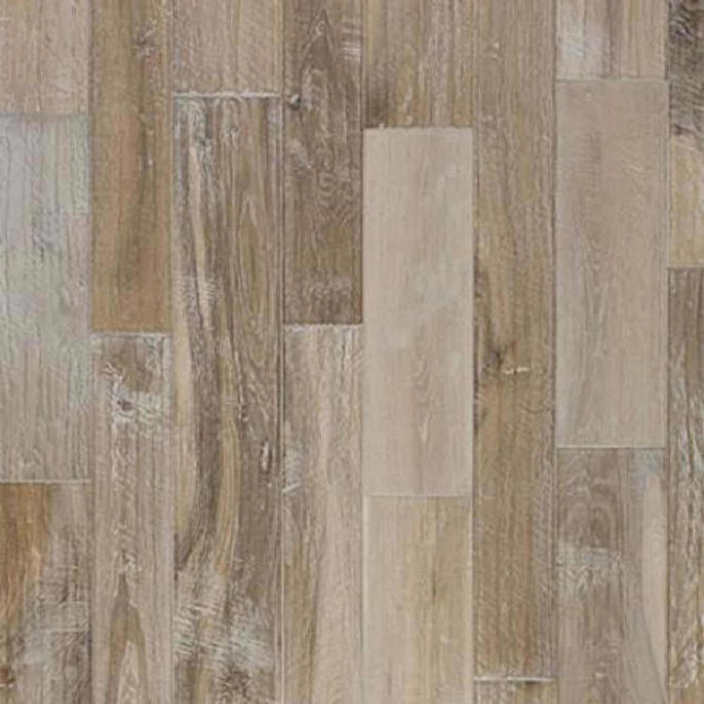 Athena Lane in Kenia Hardwood