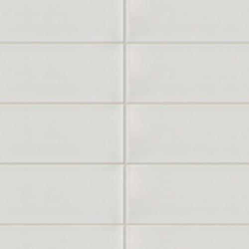 Kennadie In Sterling - 4X16 Still Glossy