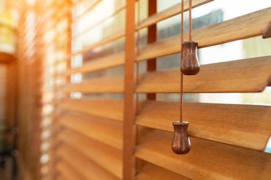 Wood Blinds vs Faux Wood Blinds in Kennewick, WA