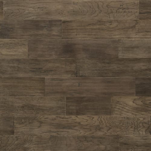 Abode By Kentwood: Lantana In Hickory 'Steel Hammer'