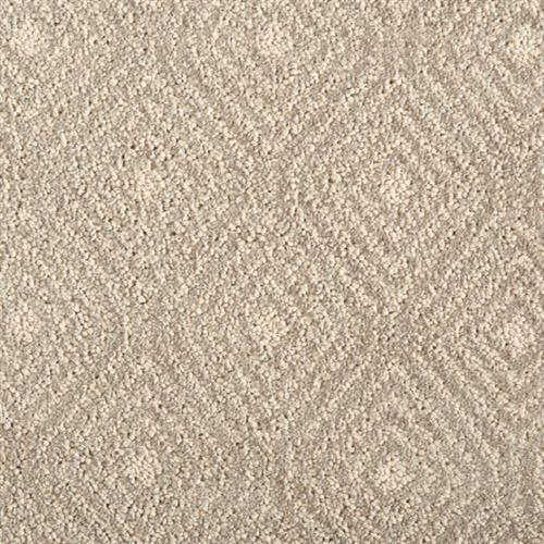 Atelier Icon - Aspire Compass in Ecru Carpet