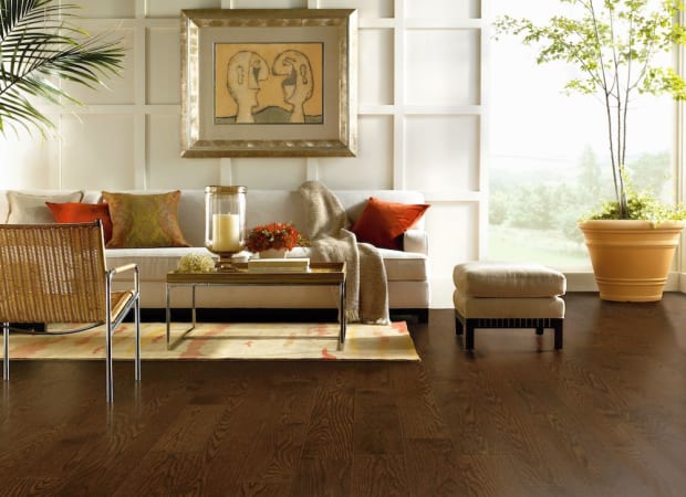 Dundee Red Oak Solid in Mocha 5" | Bruce
