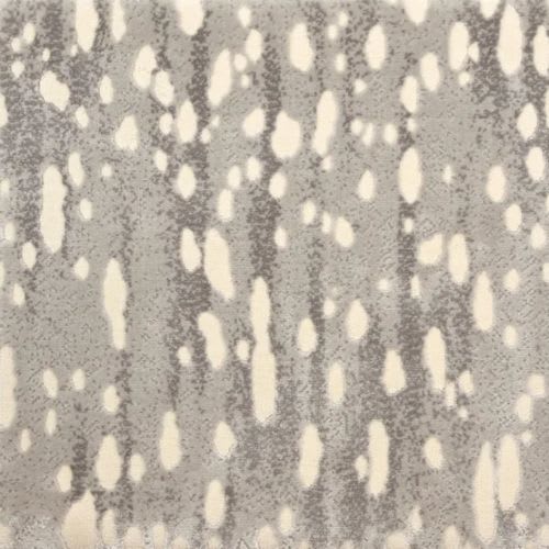 Cece in Chromium Carpet