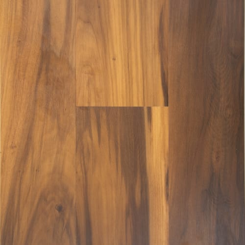 Nuvolux 8 - Hickory Lake In Clove