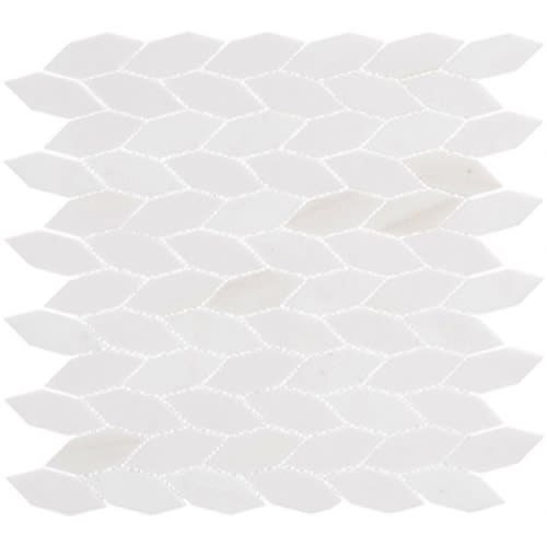 Colonial in Light Canopy 2 1/2x1 Long Hex Natural Stone