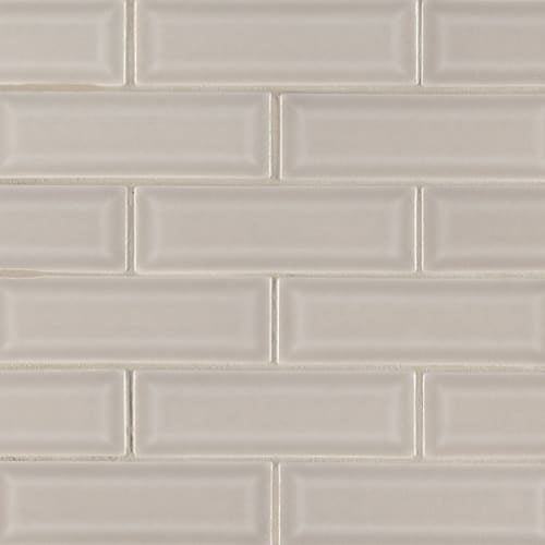 Highland Park In Portico Pearl Beveled