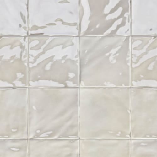 Mural in Nuage - 3x6 Glossy Tile