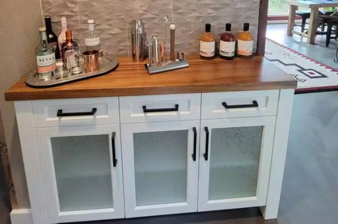 Custom cabinets, vanities and built-ins in the Tri-Cities