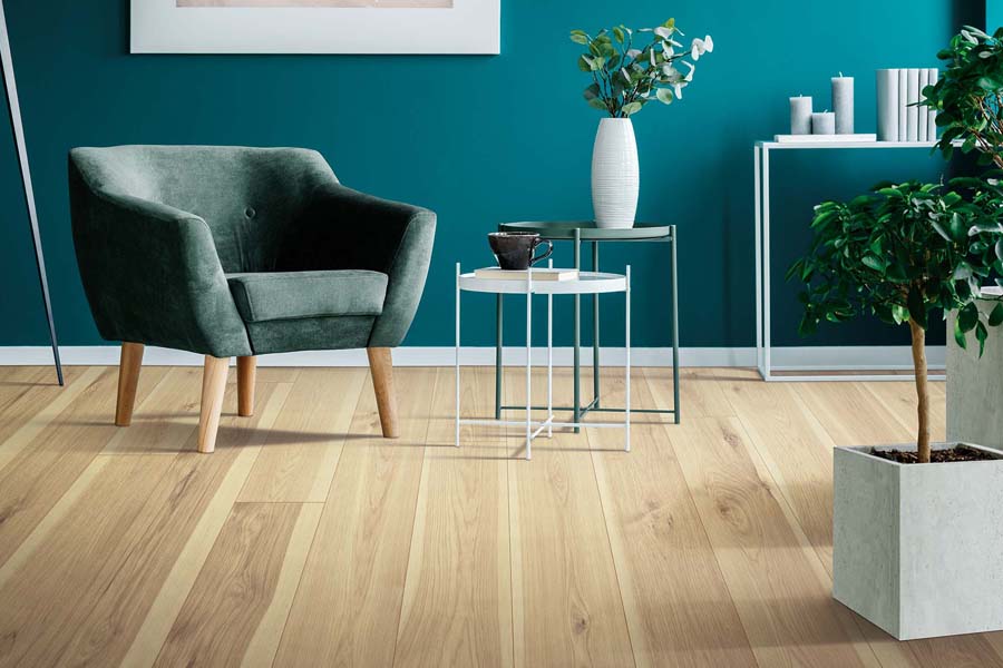 Laminate flooring design consultation with Murley's Floor Covering in the Tri-Cities